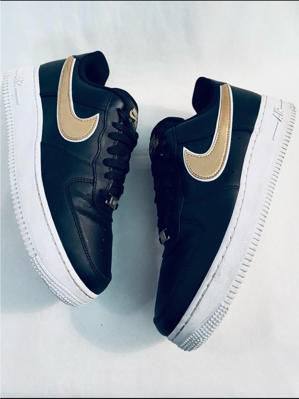 Nike Air Force 1 Sneakers